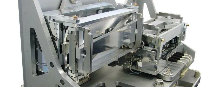 Small KB mirror system benders on their support frame
